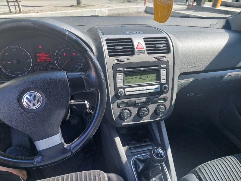 VW Golf 1.9 TDI 105к.с.  6 скорости, снимка 6 - Автомобили и джипове - 47442788