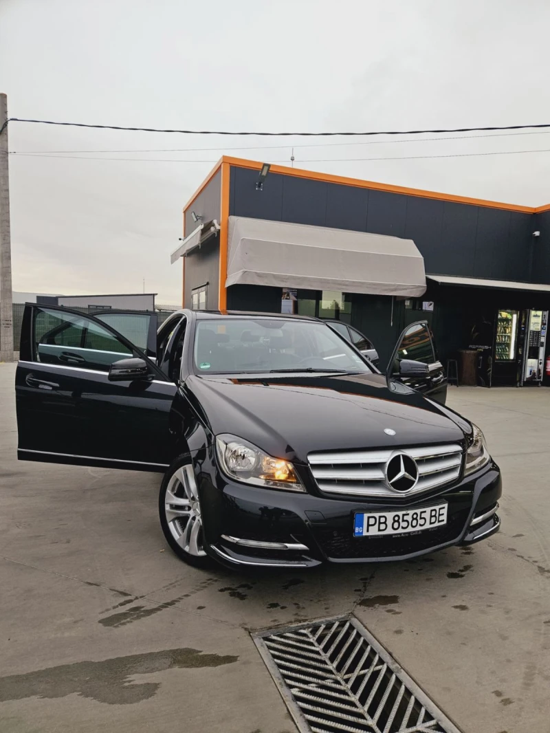 Mercedes-Benz C 220 CDI, снимка 5 - Автомобили и джипове - 47945379