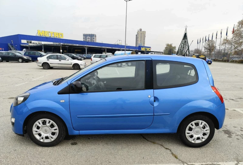 Renault Twingo 1.2i 75ps, снимка 5 - Автомобили и джипове - 48436938