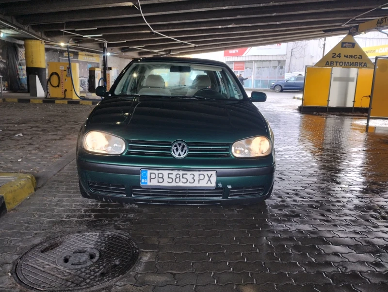 VW Golf, снимка 5 - Автомобили и джипове - 48691777