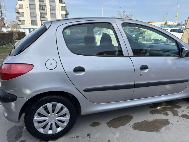 Peugeot 206, снимка 15 - Автомобили и джипове - 49497643