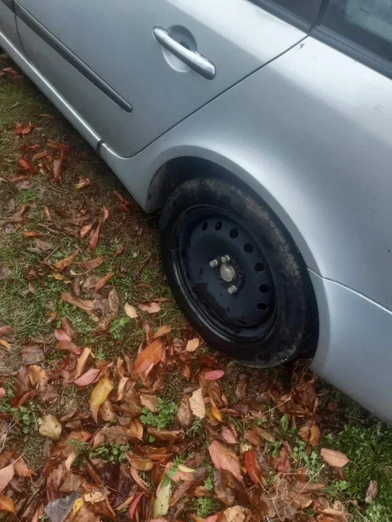 Renault Laguna, снимка 5 - Автомобили и джипове - 52659406