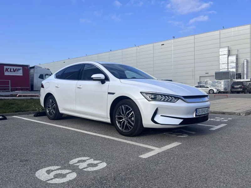 BYD Qin Plus EV 57.6 kWh 418 km НАЛИЧЕН, снимка 9 - Автомобили и джипове - 52676693