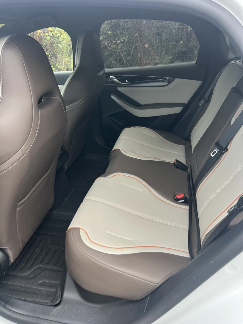 BYD Qin Plus EV 57.6 kWh 510 km, снимка 6 - Автомобили и джипове - 52676693