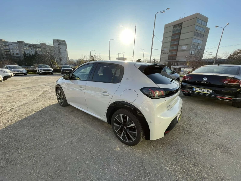 Peugeot 208 GT, снимка 4 - Автомобили и джипове - 52848650