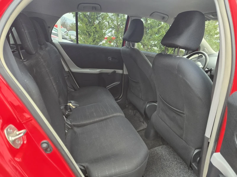 Toyota Yaris 1.4d4d-90кс= КЛИМАТИК= 5ВРАТИ, снимка 14 - Автомобили и джипове - 53454837