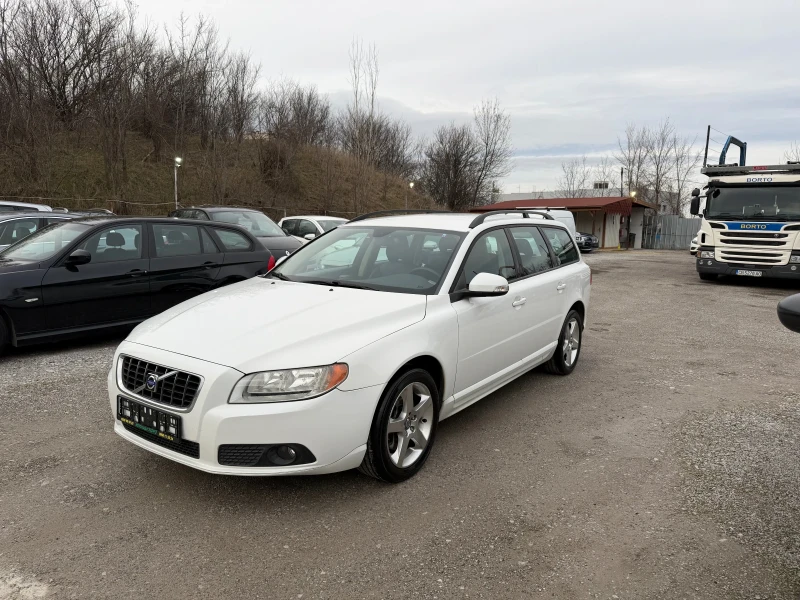 Volvo V70 2.4 DIZEL, АВТОМАТ, ПАРКТРОНИК, снимка 2 - Автомобили и джипове - 53539311