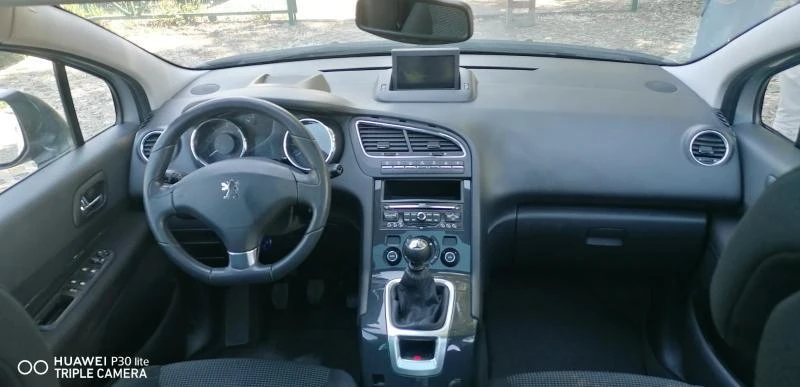 Peugeot 5008 2.0 D PREMIUM, снимка 7 - Автомобили и джипове - 41708363