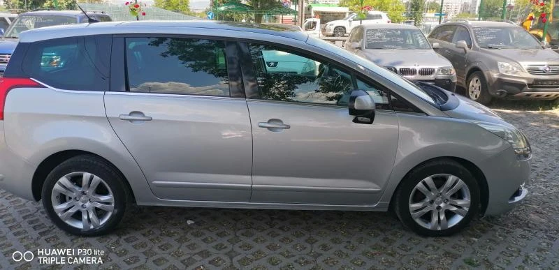 Peugeot 5008 2.0 D PREMIUM, снимка 5 - Автомобили и джипове - 41708363