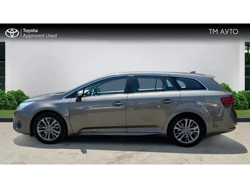 Toyota Avensis, снимка 3 - Автомобили и джипове - 48013813