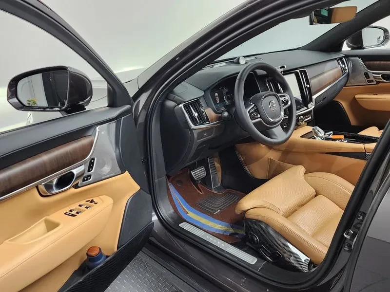 Volvo S90, снимка 10 - Автомобили и джипове - 54823324