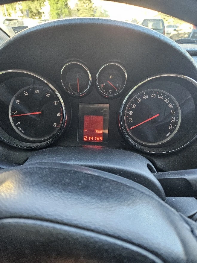 Opel Astra J 1.4 Turbo Бензин+ Газ, снимка 4 - Автомобили и джипове - 55338014