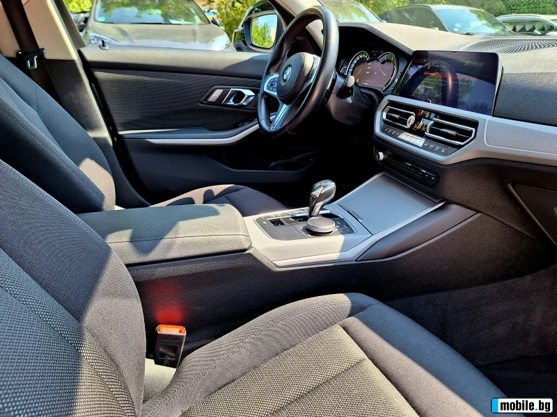BMW 320 G21 Touring   Пълна сервизна история, снимка 8 - Автомобили и джипове - 55426592