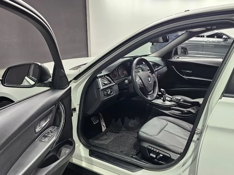 BMW 320 D F30 HEAD UP| ���������| �������| ������ | Mobile.bg � ����������� 10