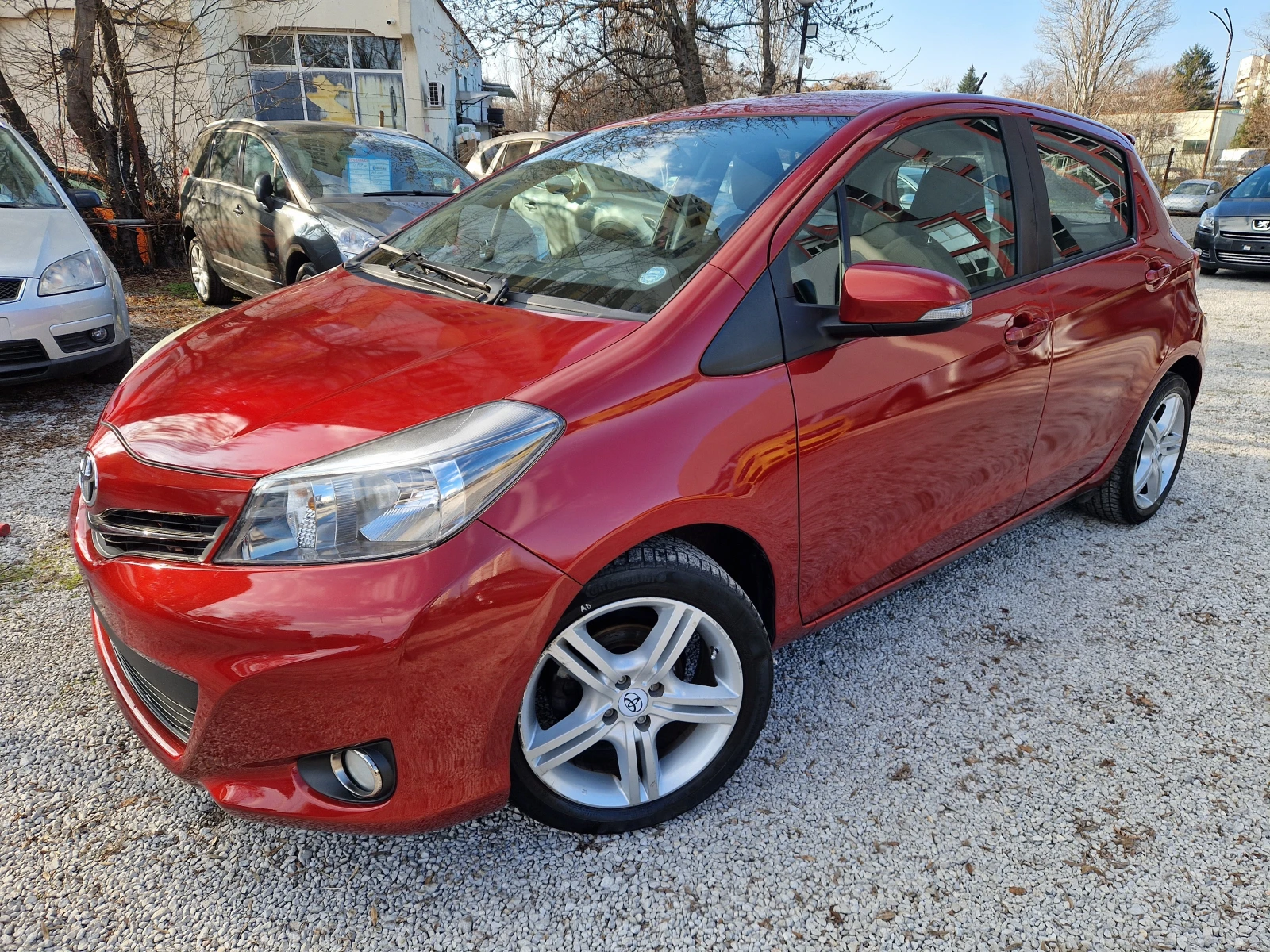 Toyota Yaris 1.4 D4d/NAVI/KEYLESS, снимка 1