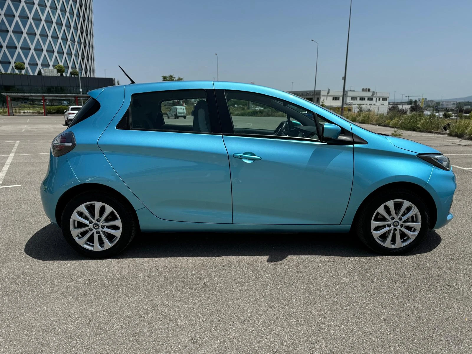 Renault Zoe 52KW-2020-NAVI - изображение 5