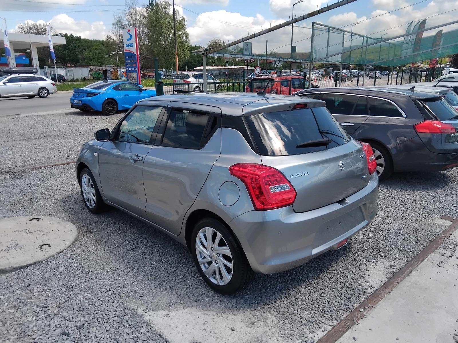 Suzuki Swift 1.2/Hybrid/43000KM - изображение 5