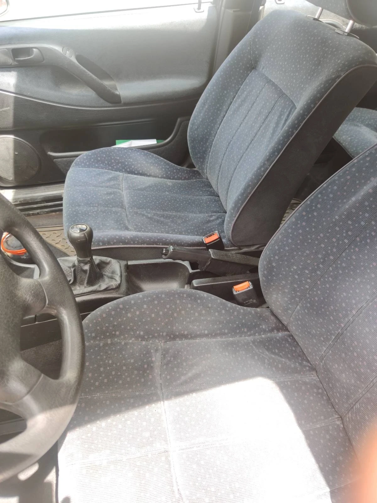 VW Passat 1.8I ГАЗ ОТЛИЧЕН - изображение 8