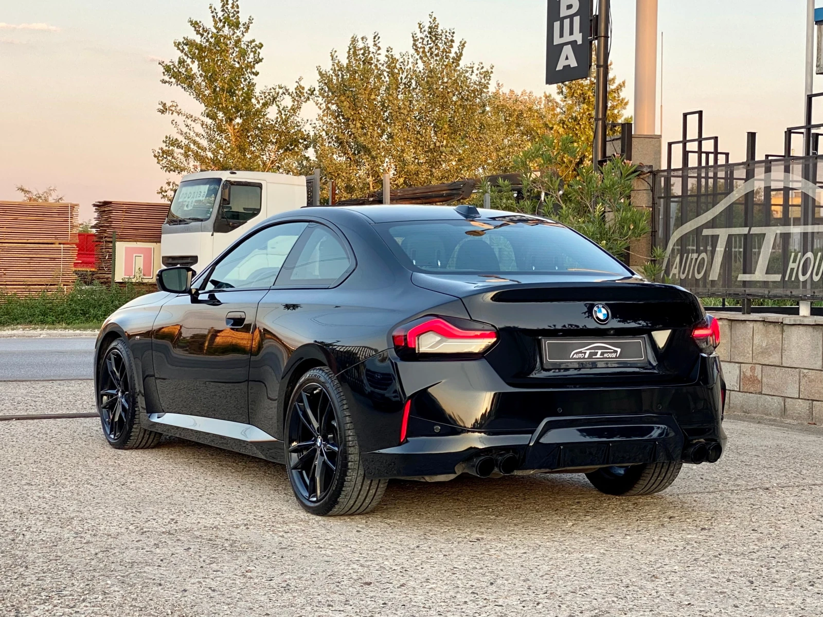 BMW 240 xDrive* M-Carbon* 2024*  - изображение 4