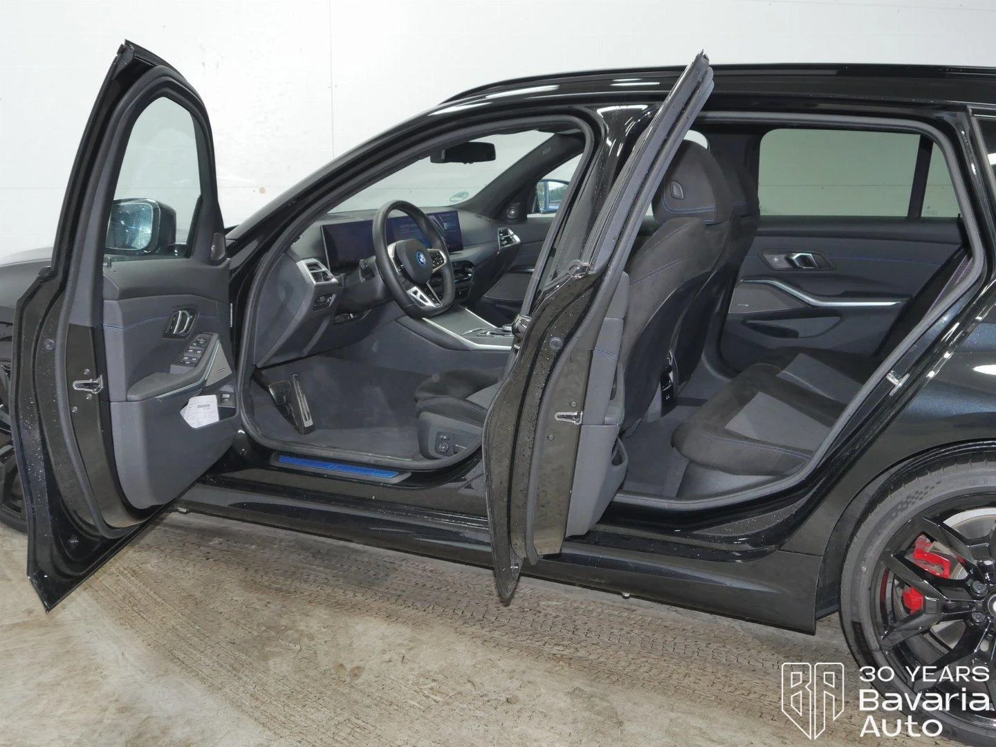 BMW 330 e Touring M Sport Paket Sportautomatic - изображение 5