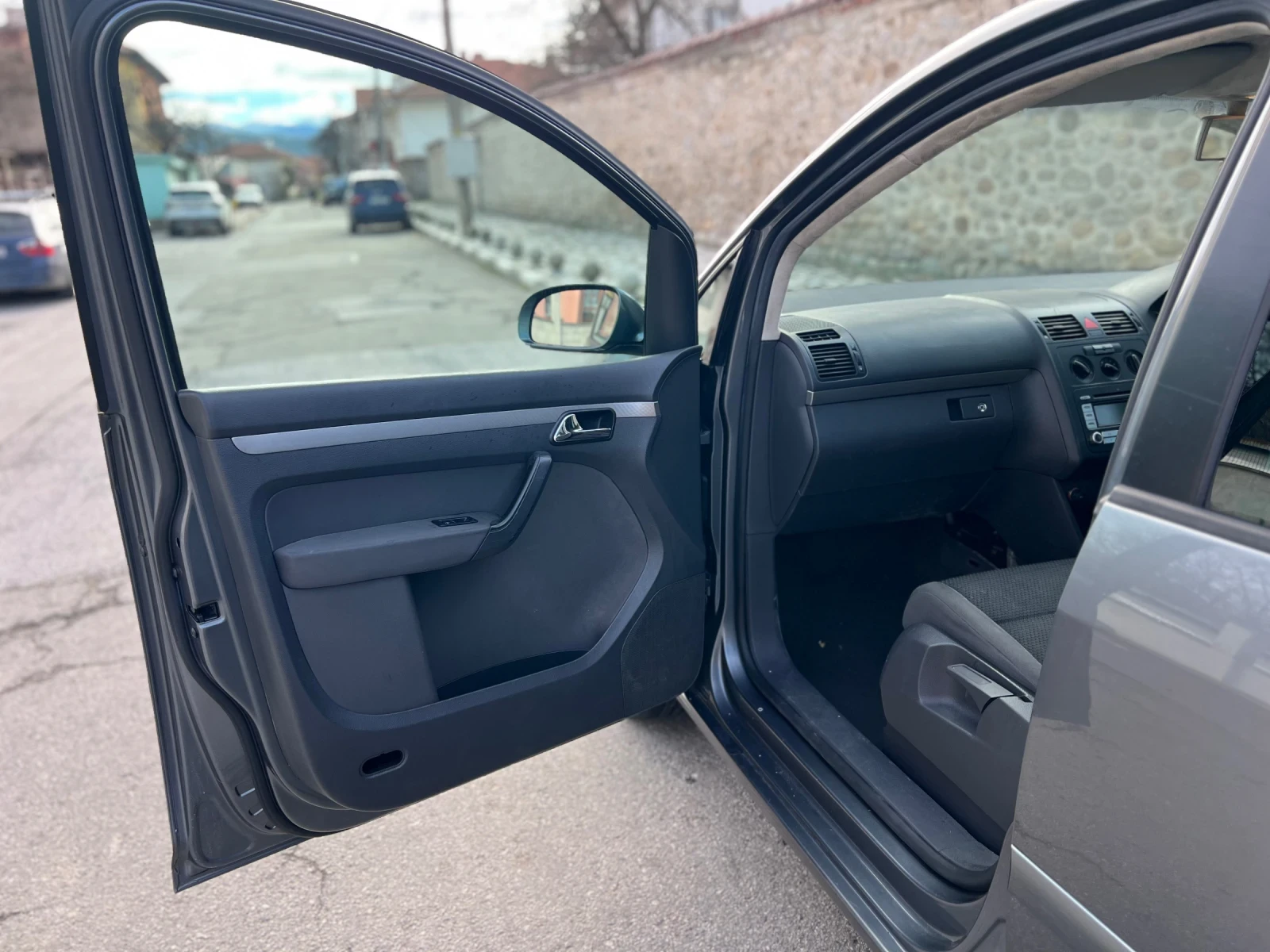 VW Touran 1.9 tdi - изображение 9