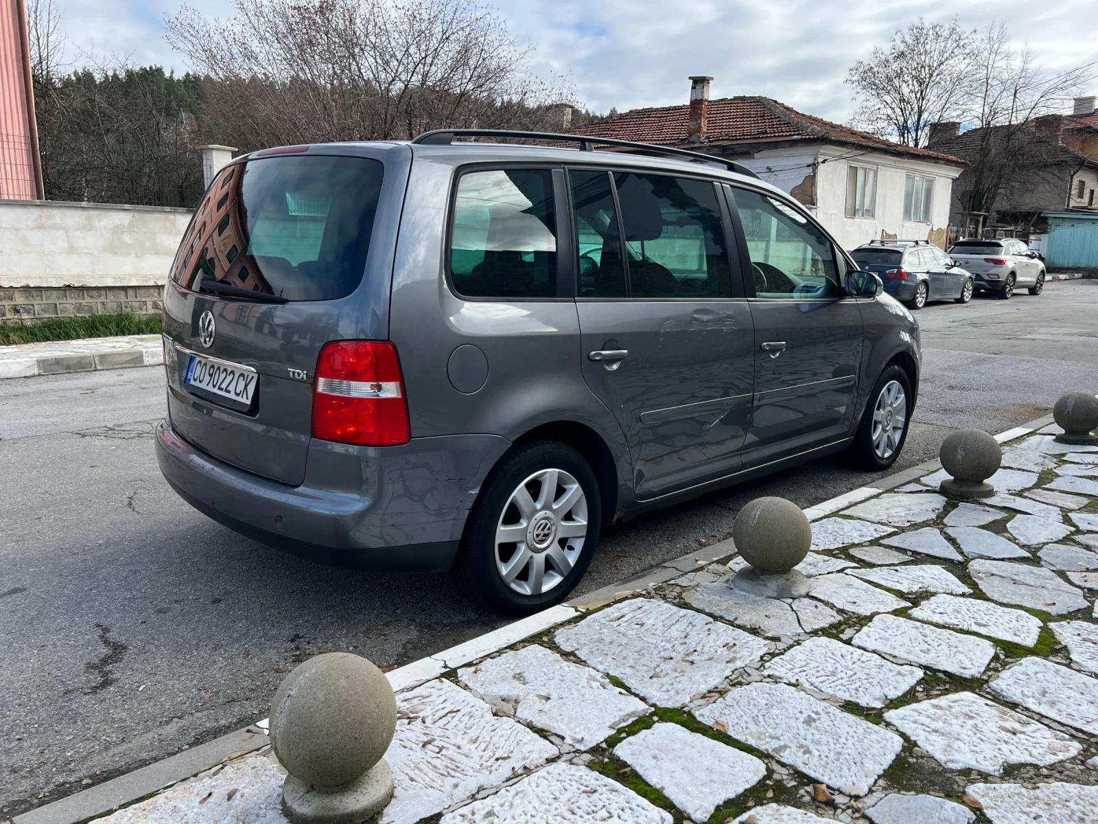 VW Touran 1.9 tdi - изображение 2