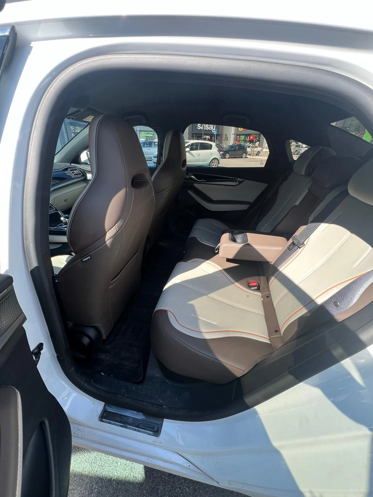 BYD Qin Plus EV 57.6 kWh  НАЛИЧЕН, снимка 12 - Автомобили и джипове - 52676693