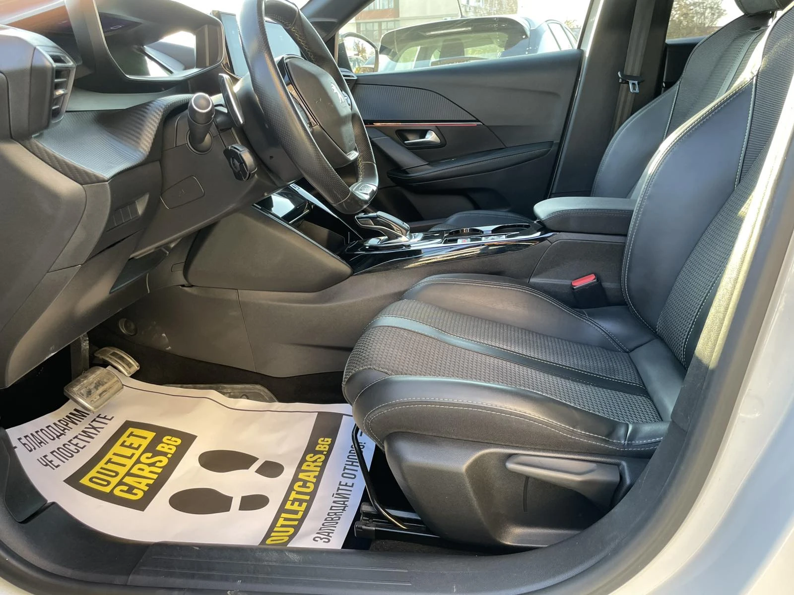 Peugeot 208 GT - изображение 5