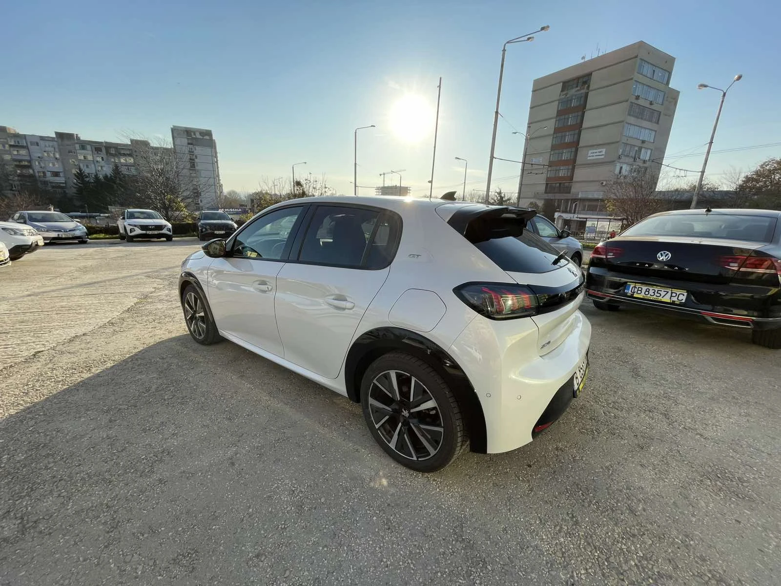 Peugeot 208 GT - изображение 4