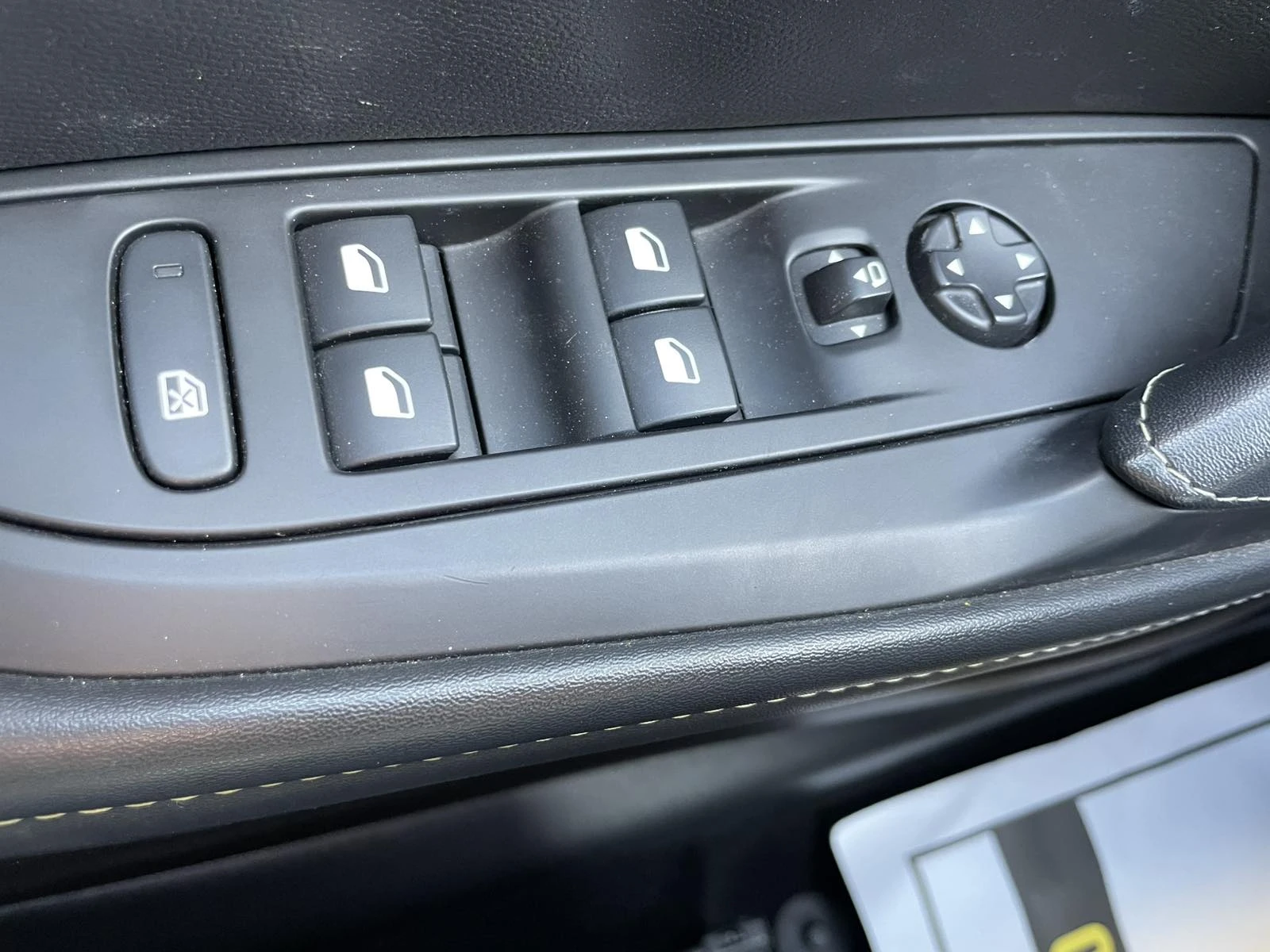 Peugeot 208 GT | Mobile.bg � ����������� 14