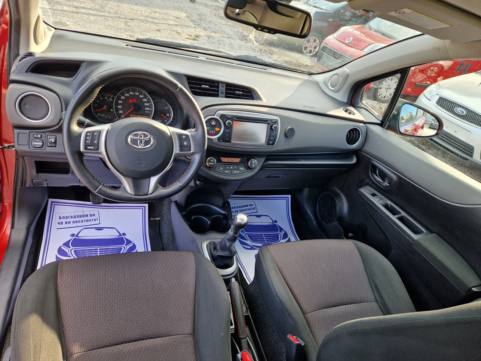 Toyota Yaris 1.4 D4d/NAVI/KEYLESS - изображение 10