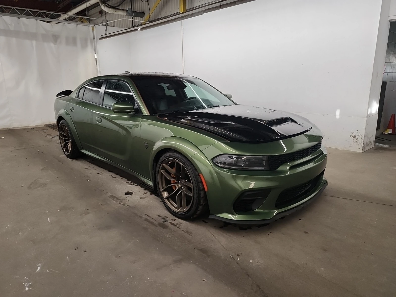 Dodge Charger SRT HELLCAT WIDEBODY * * CARFAX * * АВТО КРЕДИТ *  - изображение 3