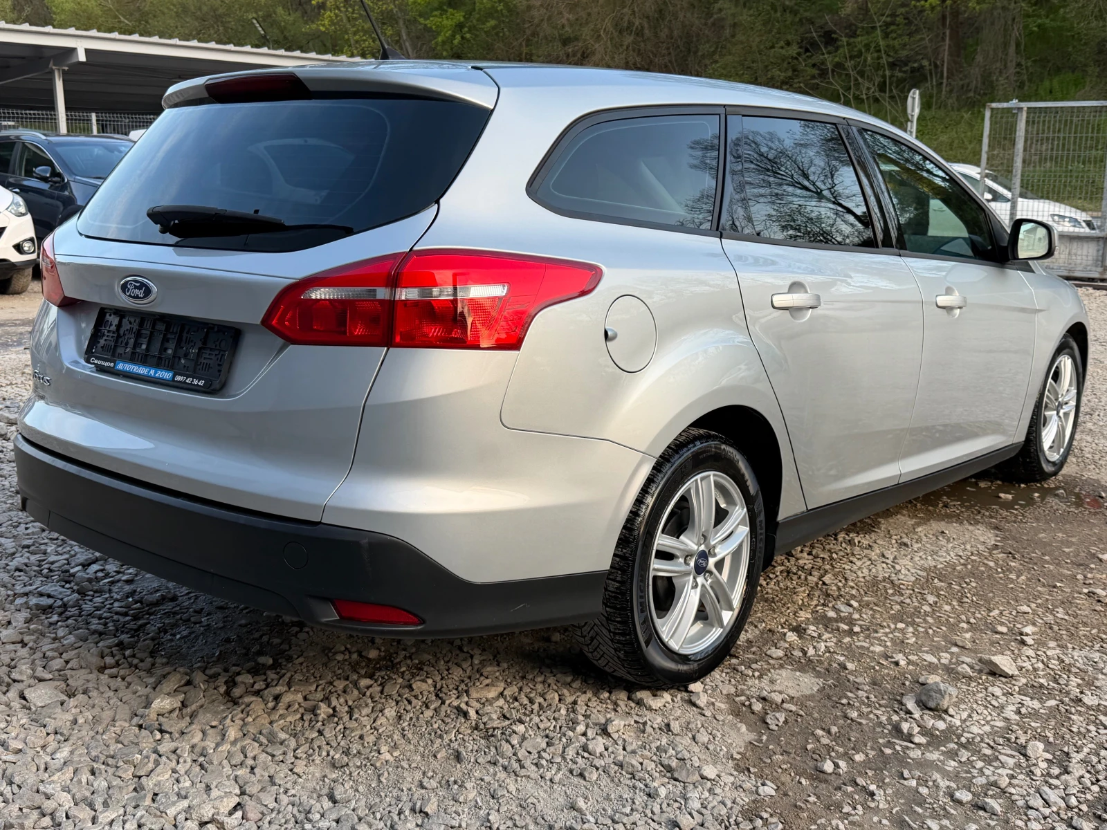 Ford Focus 1.5TDCI* FACE* EVRO6* 6Speed , снимка 16 - Автомобили и джипове - 54230179