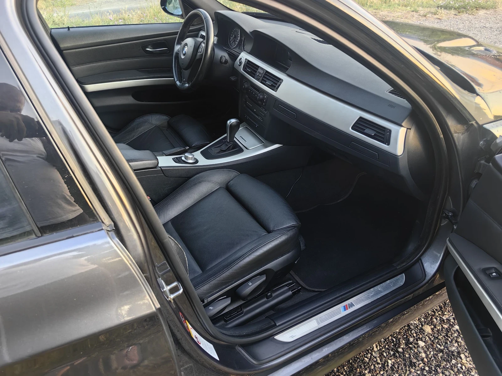 BMW 330 М pack , снимка 6 - Автомобили и джипове - 55001156