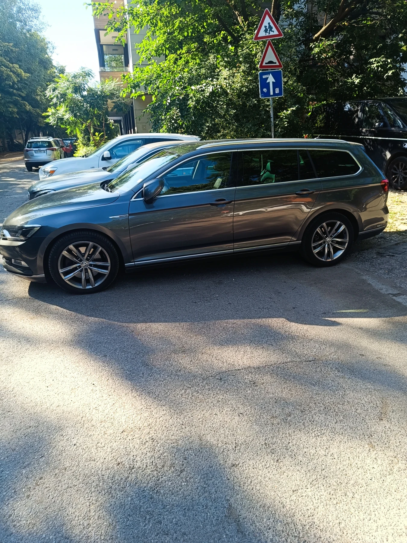 VW Passat Вариант , снимка 4 - Автомобили и джипове - 55496381