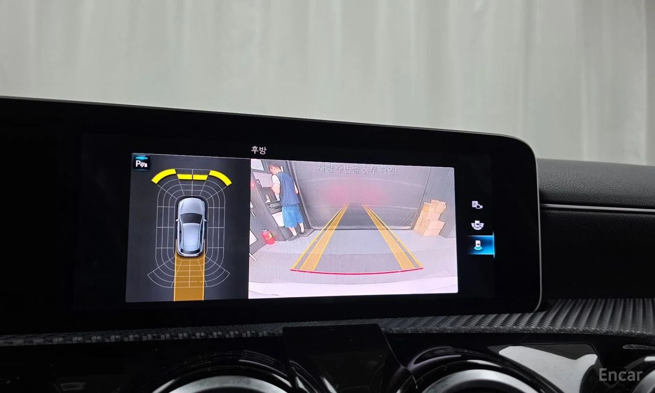 Mercedes-Benz A 220 ПОДГРЕВ* КАМЕРА* ПАМЕТ* LANE ASSIST* КРАЙНА ЦЕНА* , снимка 11 - Автомобили и джипове - 55684926
