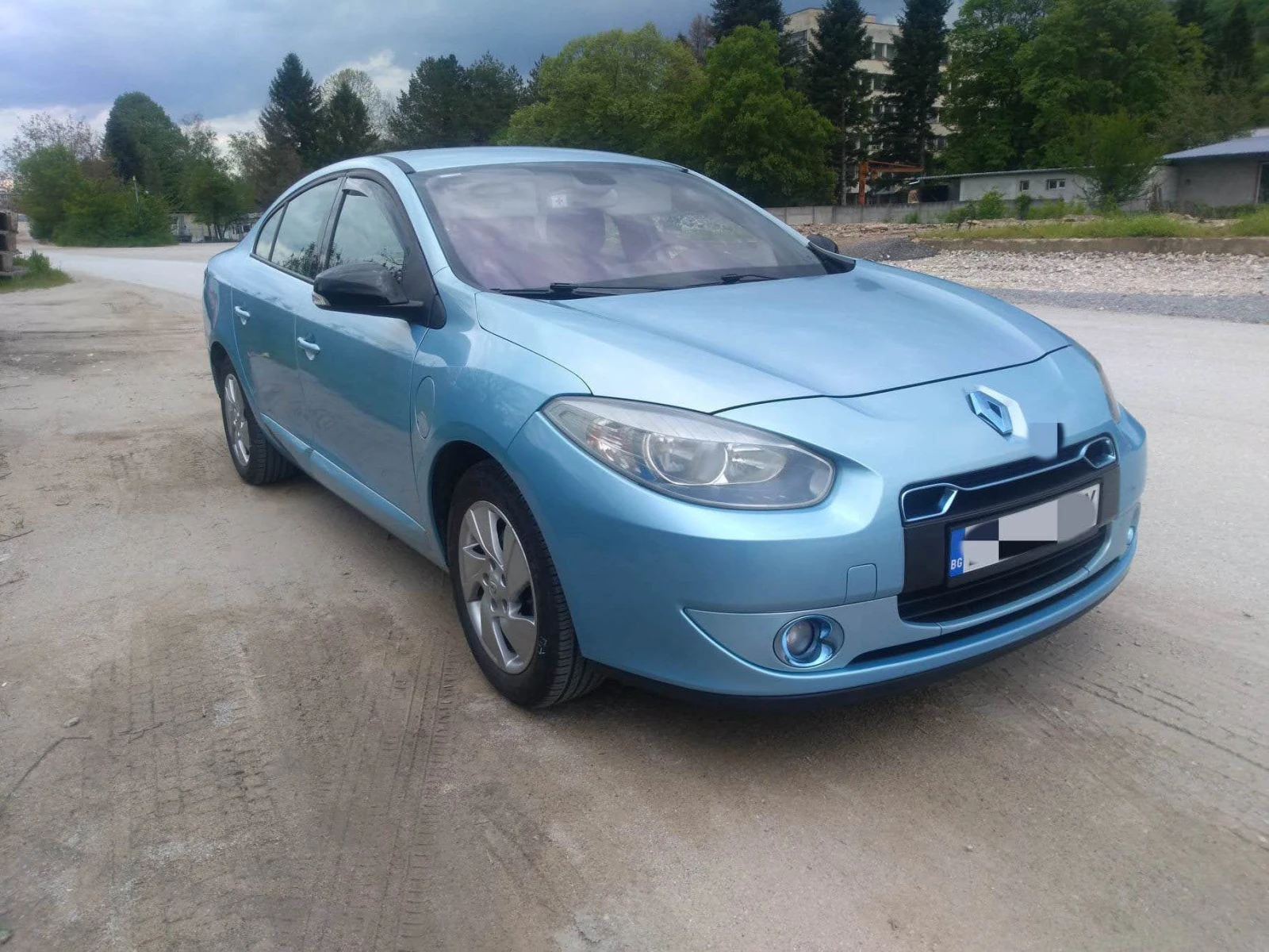 Renault Fluence ZE, снимка 3 - Автомобили и джипове - 55688928