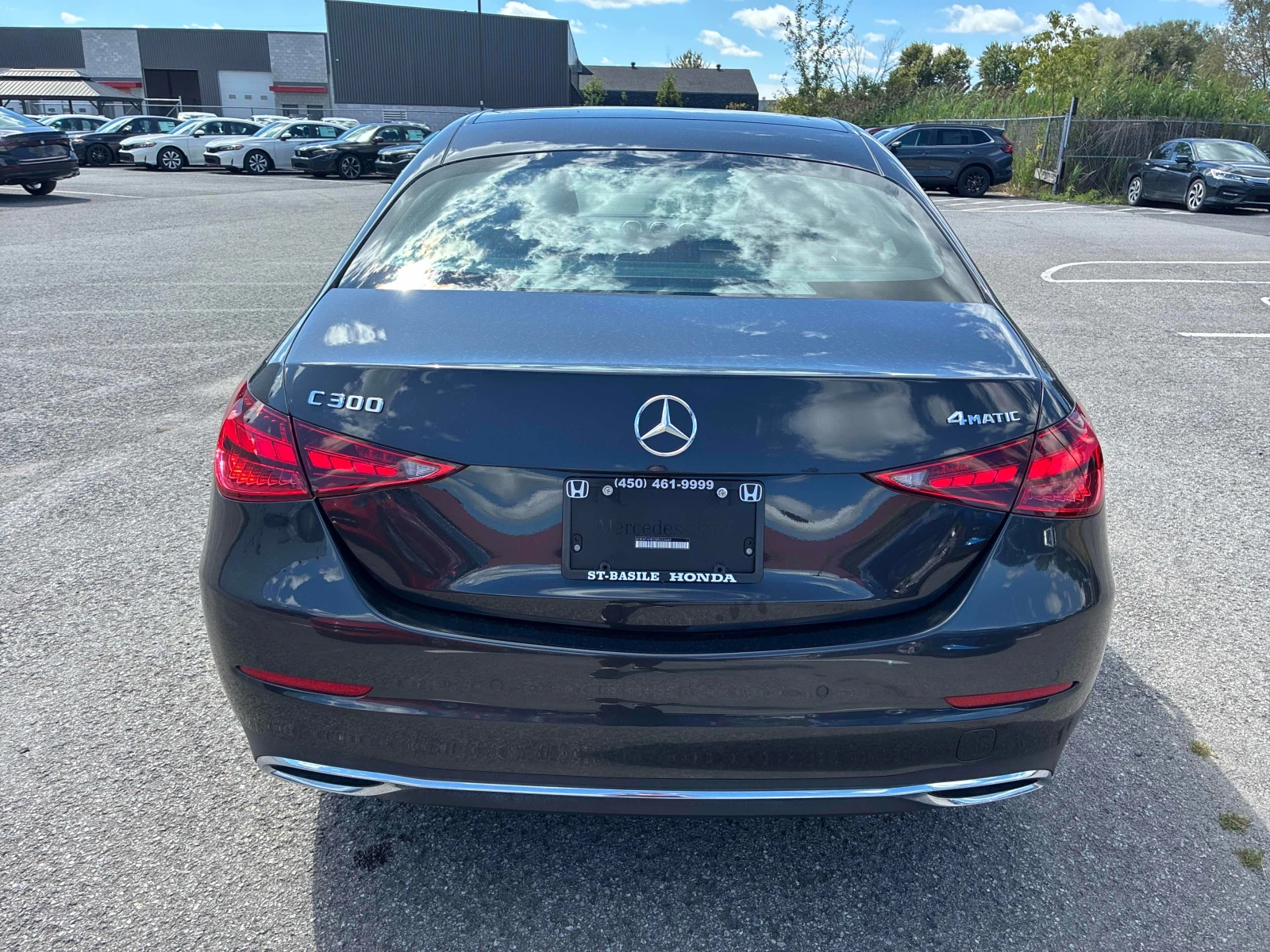 Mercedes-Benz C 300 * CARFAX * ДИСТРОНИК * 360 * АМГ ПАК, снимка 4 - Автомобили и джипове - 55892507
