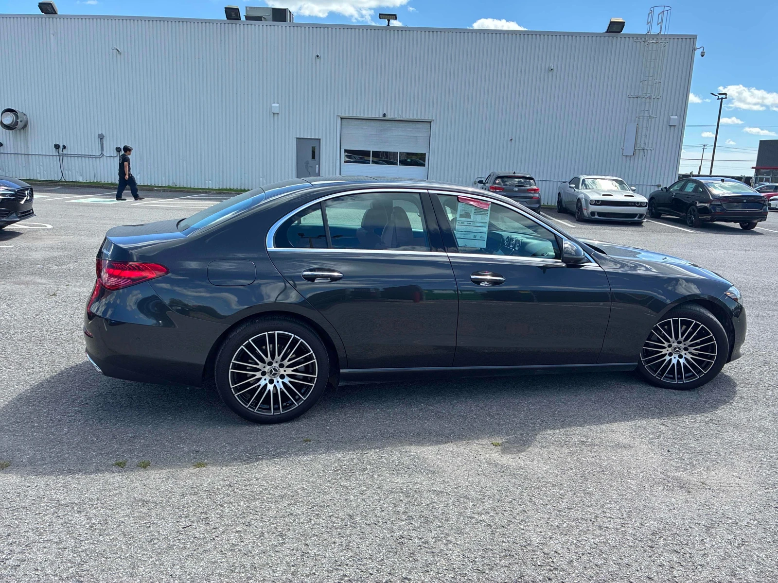 Mercedes-Benz C 300 * CARFAX * ДИСТРОНИК * 360 * АМГ ПАК, снимка 3 - Автомобили и джипове - 55892507