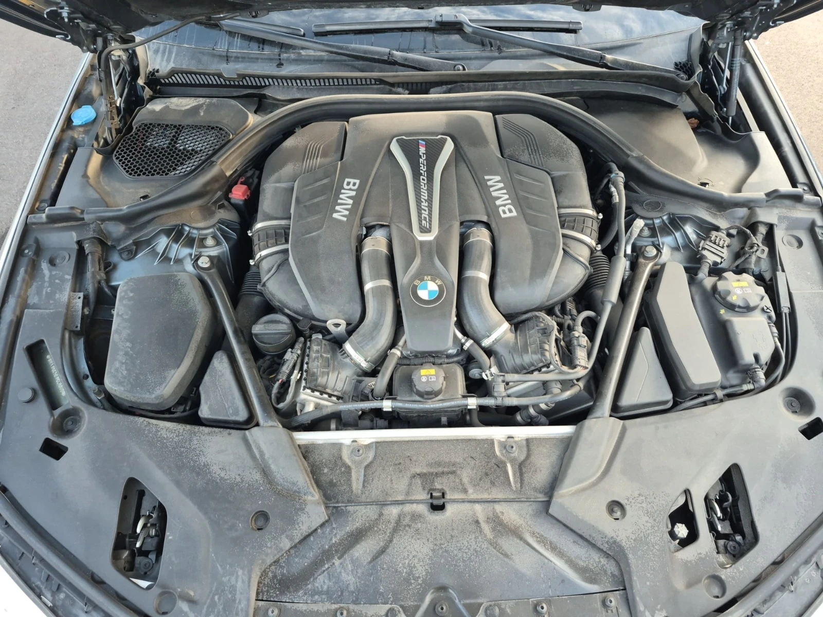 BMW 550 * M550I XDRIVE * CARFAX * , снимка 17 - Автомобили и джипове - 56131508