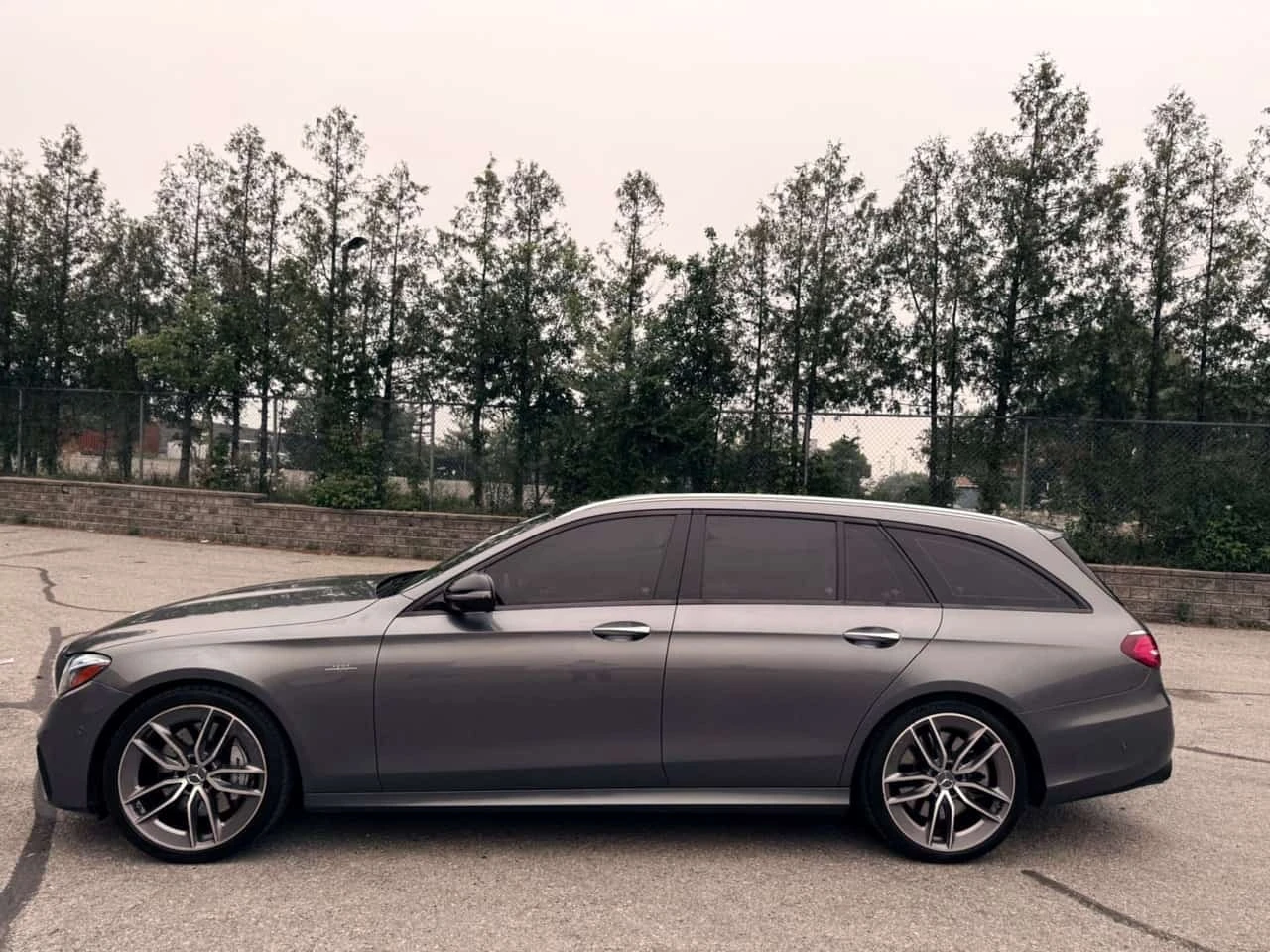 Mercedes-Benz E 53 AMG * Wagon * Фиксирана цена до България * CARFAX * , снимка 4 - Автомобили и джипове - 56211051
