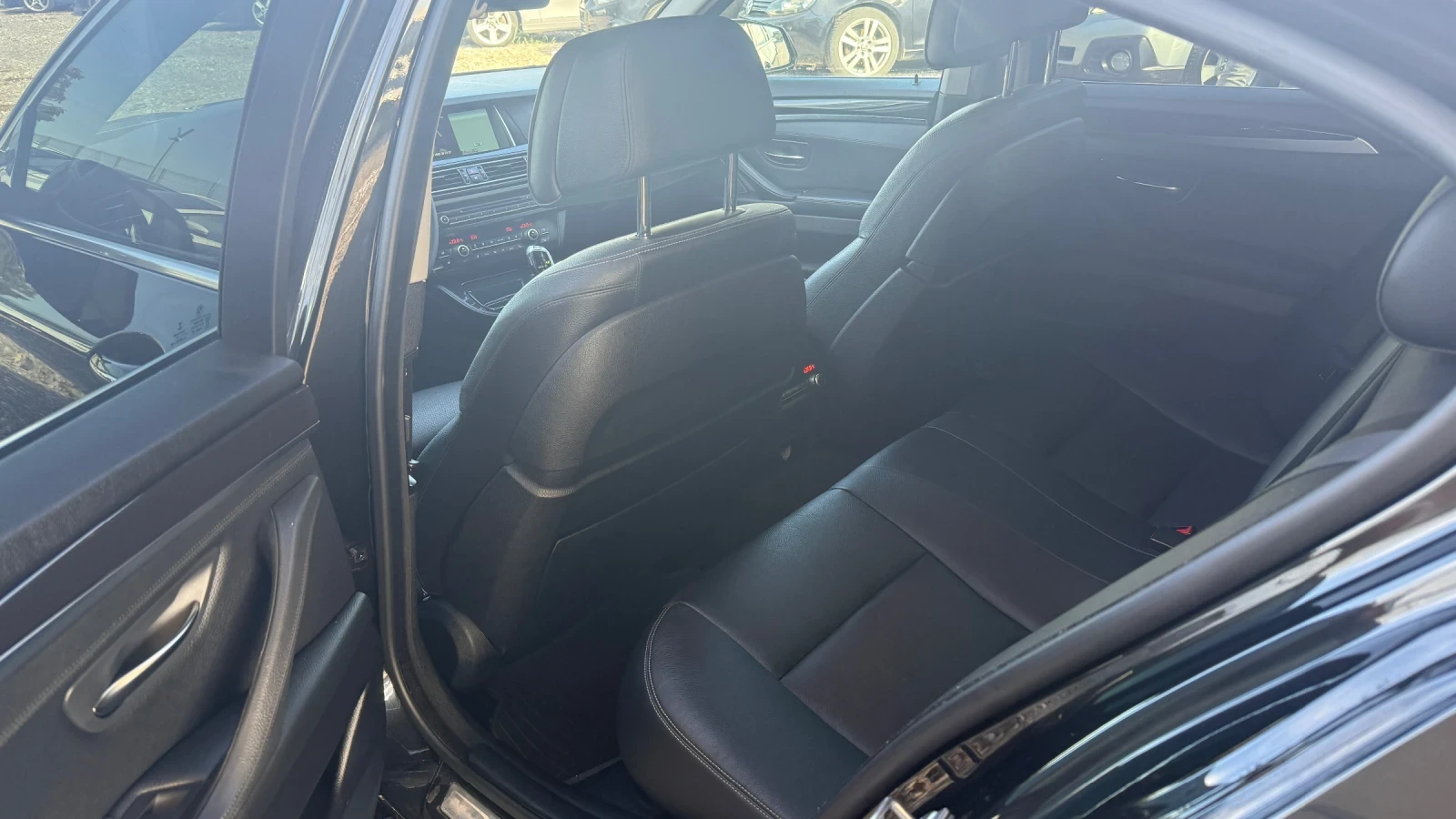 BMW 535 3.0 D M-pack, снимка 7 - Автомобили и джипове - 56437661