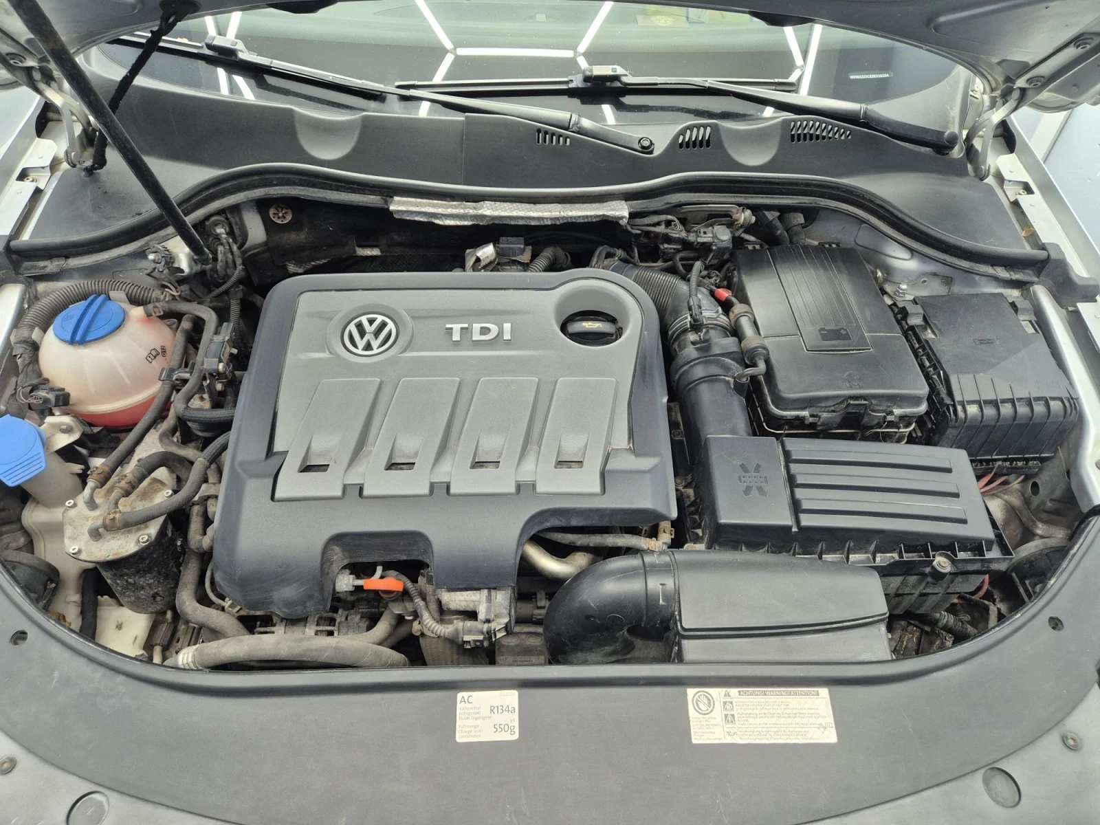 VW Passat 2, 0 BLUEMOTION, снимка 11 - Автомобили и джипове - 56639451
