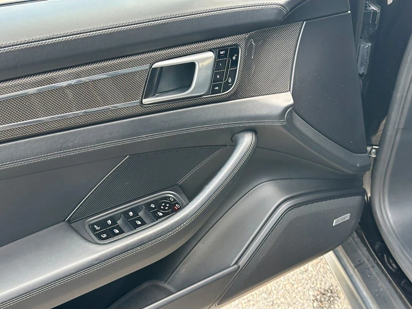 Porsche Panamera, снимка 10 - Автомобили и джипове - 56744353