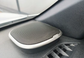 Toyota Hilux 2.8D 4x4 Double Cab Invincible/360/Отопление, снимка 9