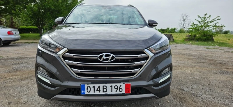 Hyundai Tucson 2, 0CRDi-185кс* 4Х4* 2017г* LED* ПАНОРАНА* ПЕРФЕКТ, снимка 2 - Автомобили и джипове - 45322001