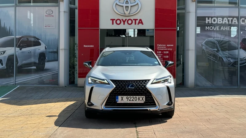 Lexus UX 250h, снимка 1 - Автомобили и джипове - 46809593