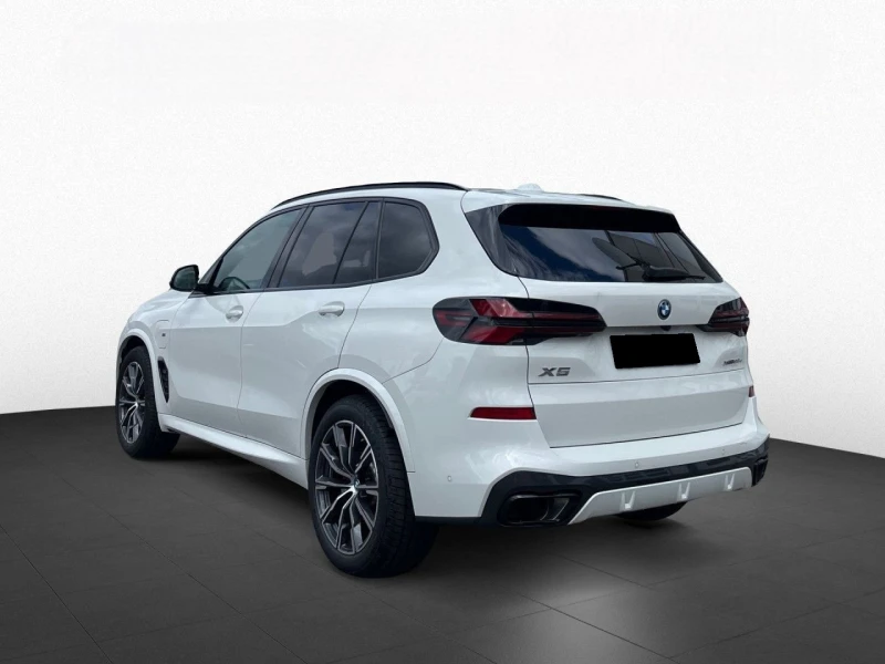 BMW X5 50e/FACELIFT/PLUG-IN/M-SPORT/LIFT/PANO/HEAD UP/H&K, снимка 3 - Автомобили и джипове - 47533290