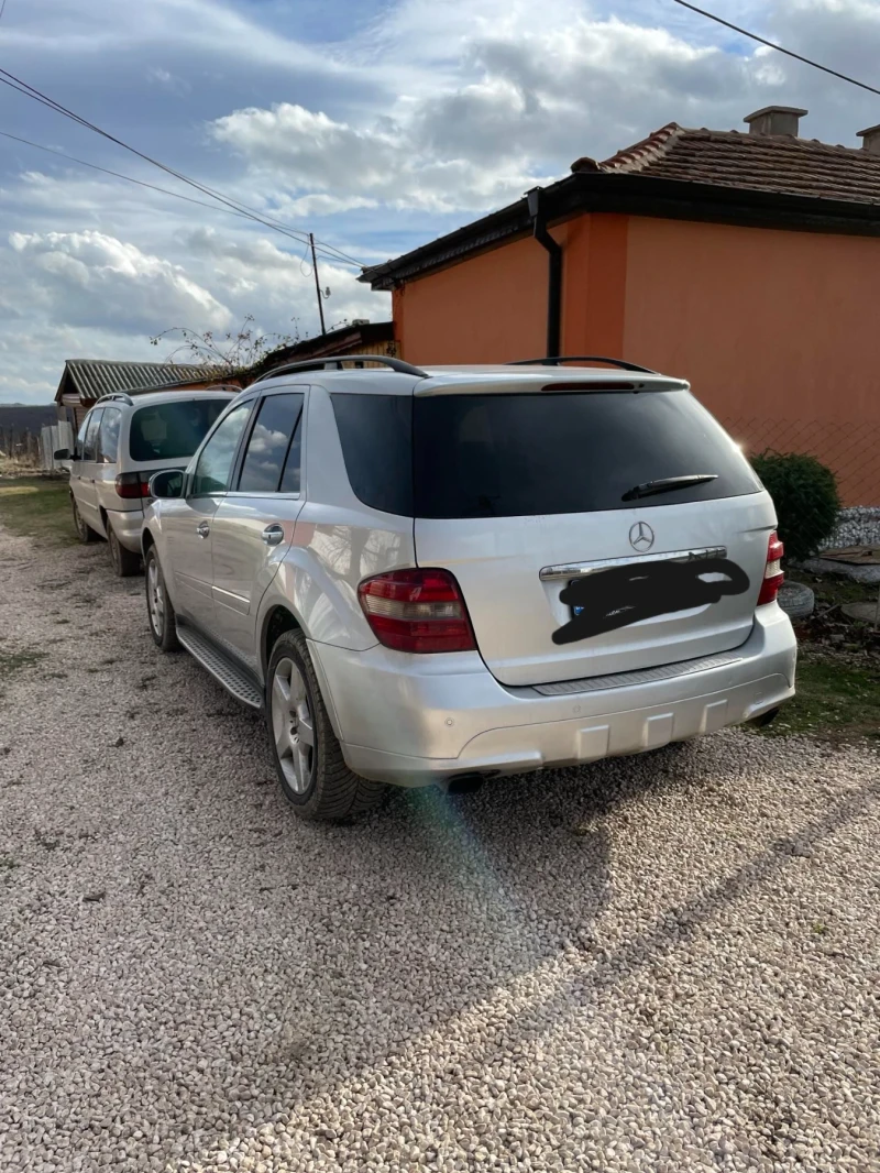 Mercedes-Benz ML 320 AMG Sport paket, снимка 2 - Автомобили и джипове - 48841652