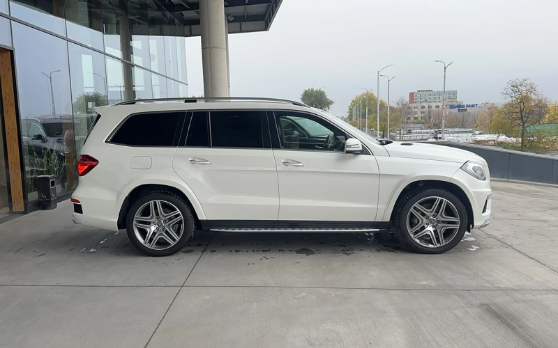 Mercedes-Benz GL 63 AMG 4MATIC, снимка 3 - Автомобили и джипове - 52334445